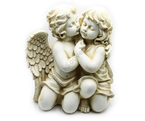 Angyalka szobor ölelkező angyalpár - 32 cm