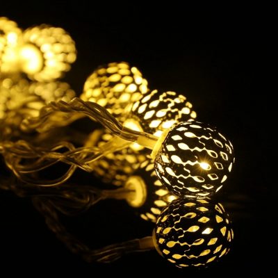 Karacsonyi-LED-aranygomb-fenyfuzer-meleg-feher-4